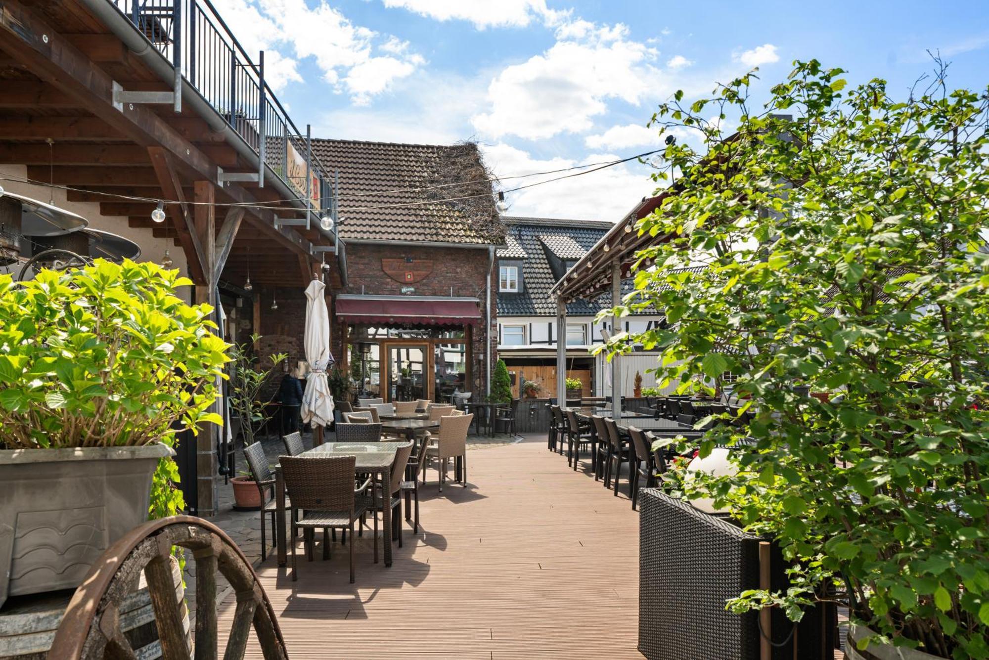 Mola Apartments-Charmante Ferienwohnung Im Herdecke Zentrum Fuer 3 Personen-Grosse Dachterrasse-Grill-Gratis Parken-Wlan מראה חיצוני תמונה