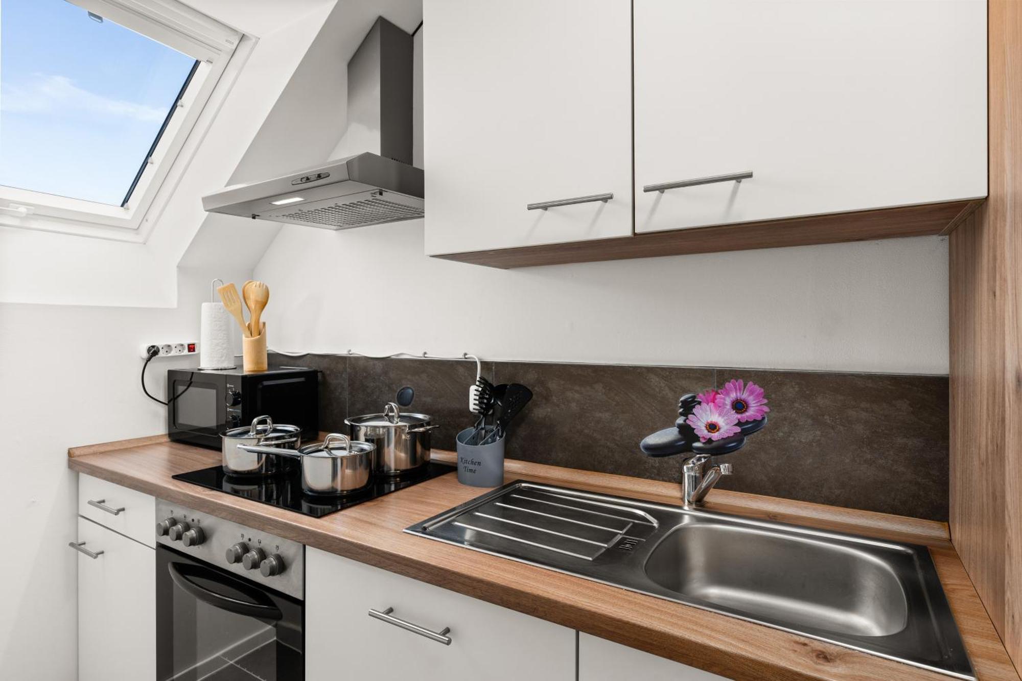 Mola Apartments-Charmante Ferienwohnung Im Herdecke Zentrum Fuer 3 Personen-Grosse Dachterrasse-Grill-Gratis Parken-Wlan מראה חיצוני תמונה